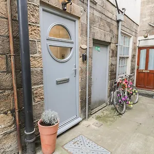 1 Burns Yard Whitby