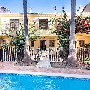 Casa Tavira