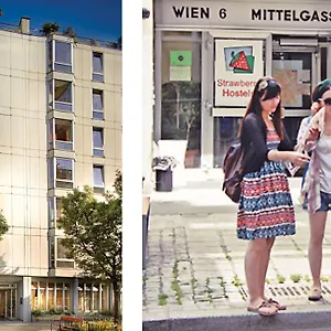  Hostel Strawberry