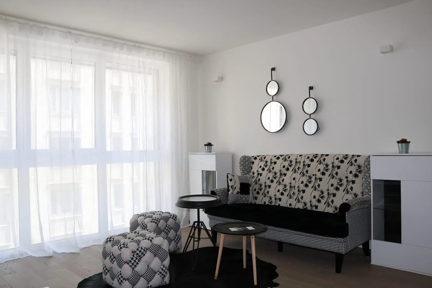 Sissy Apartment - Self Check-In Vienna Austria
