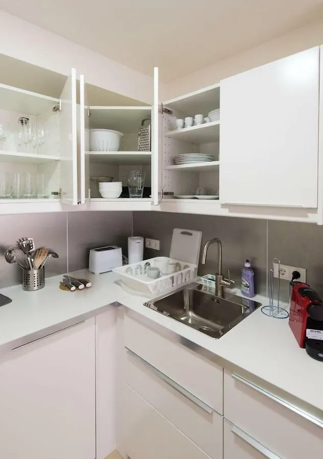 Sissy Apartment - Self Check-In Vienna